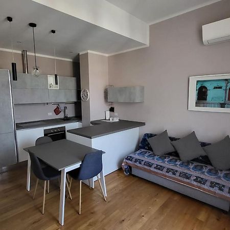 Central And Cosy Apartament Болоня Екстериор снимка