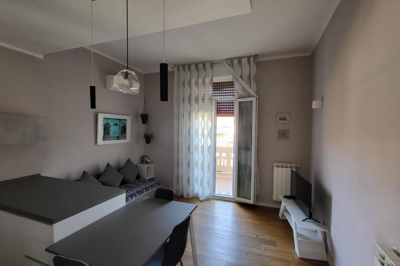 Central And Cosy Apartament Болоня Екстериор снимка