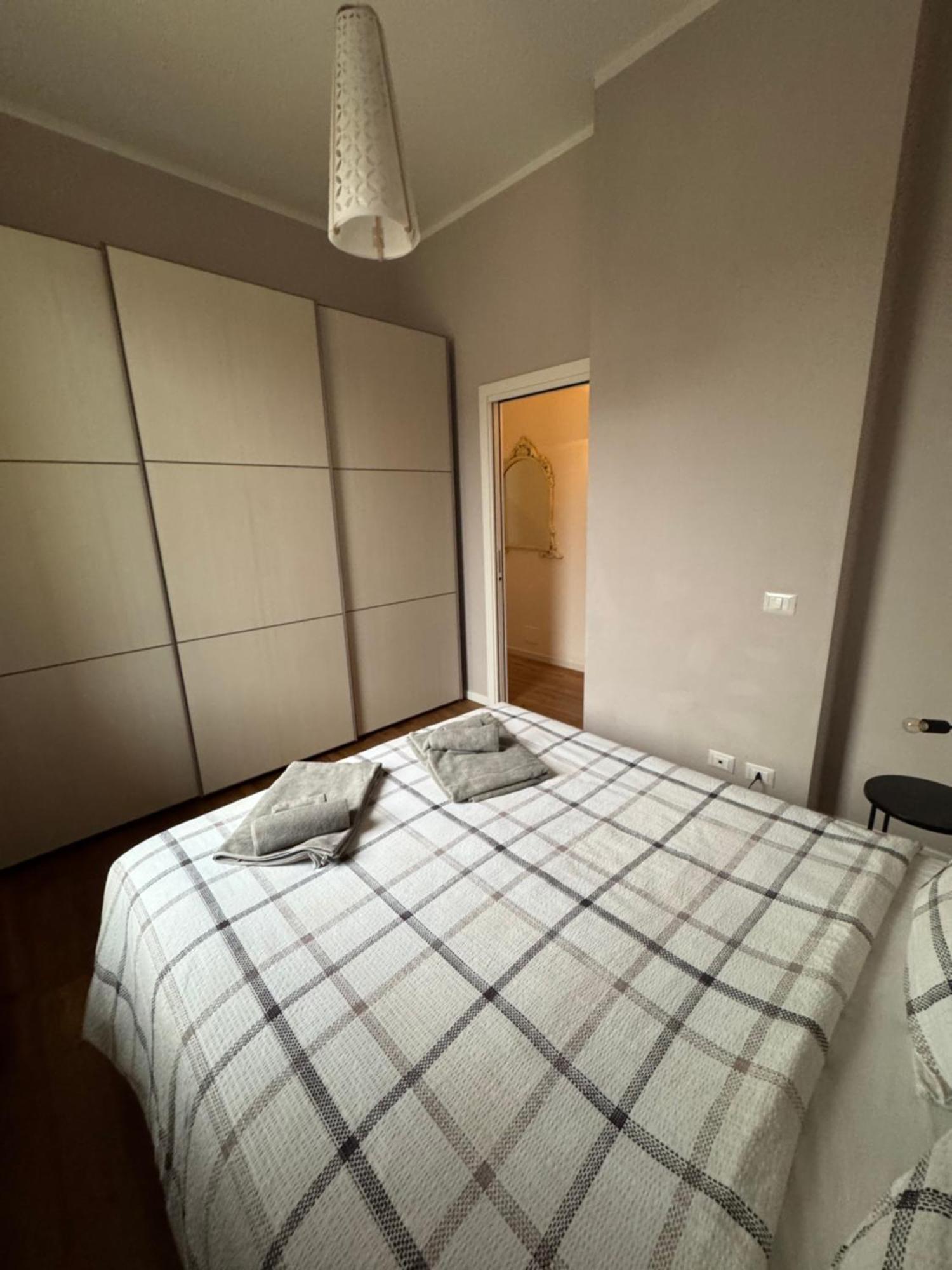 Central And Cosy Apartament Болоня Екстериор снимка